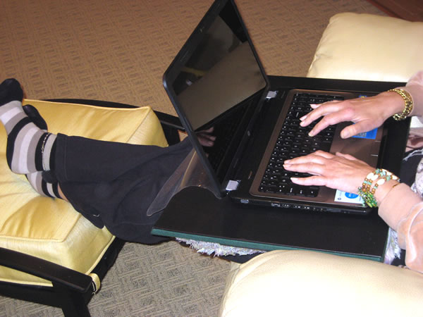 Leisure Puzzle Lapboard